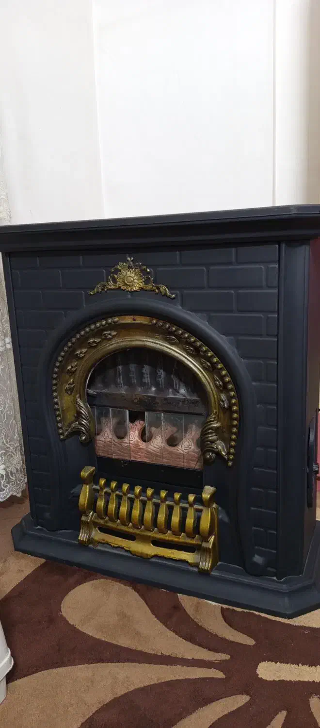 بخاری شومینه ای چدنی|بخاری، هیتر، شومینه|مشهد, کشف|دیوار