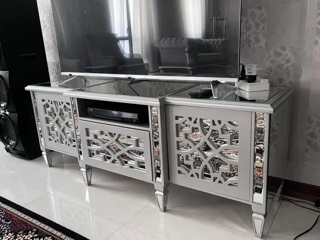 میزتلویزیون وآینه کنسول به همراه قاب عکس|میز تلویزیون|شاهدشهر, |دیوار