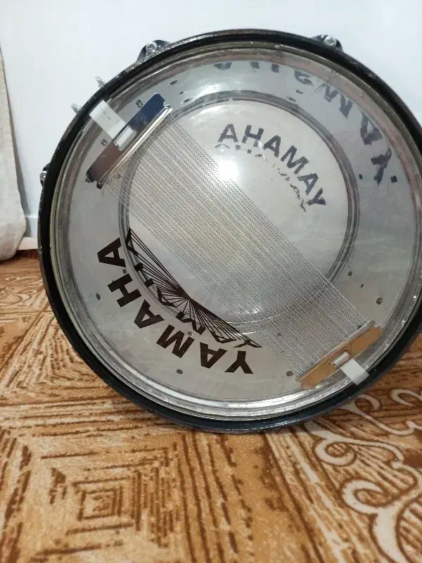 ریز طبل|درام و پرکاشن|خوی, |دیوار