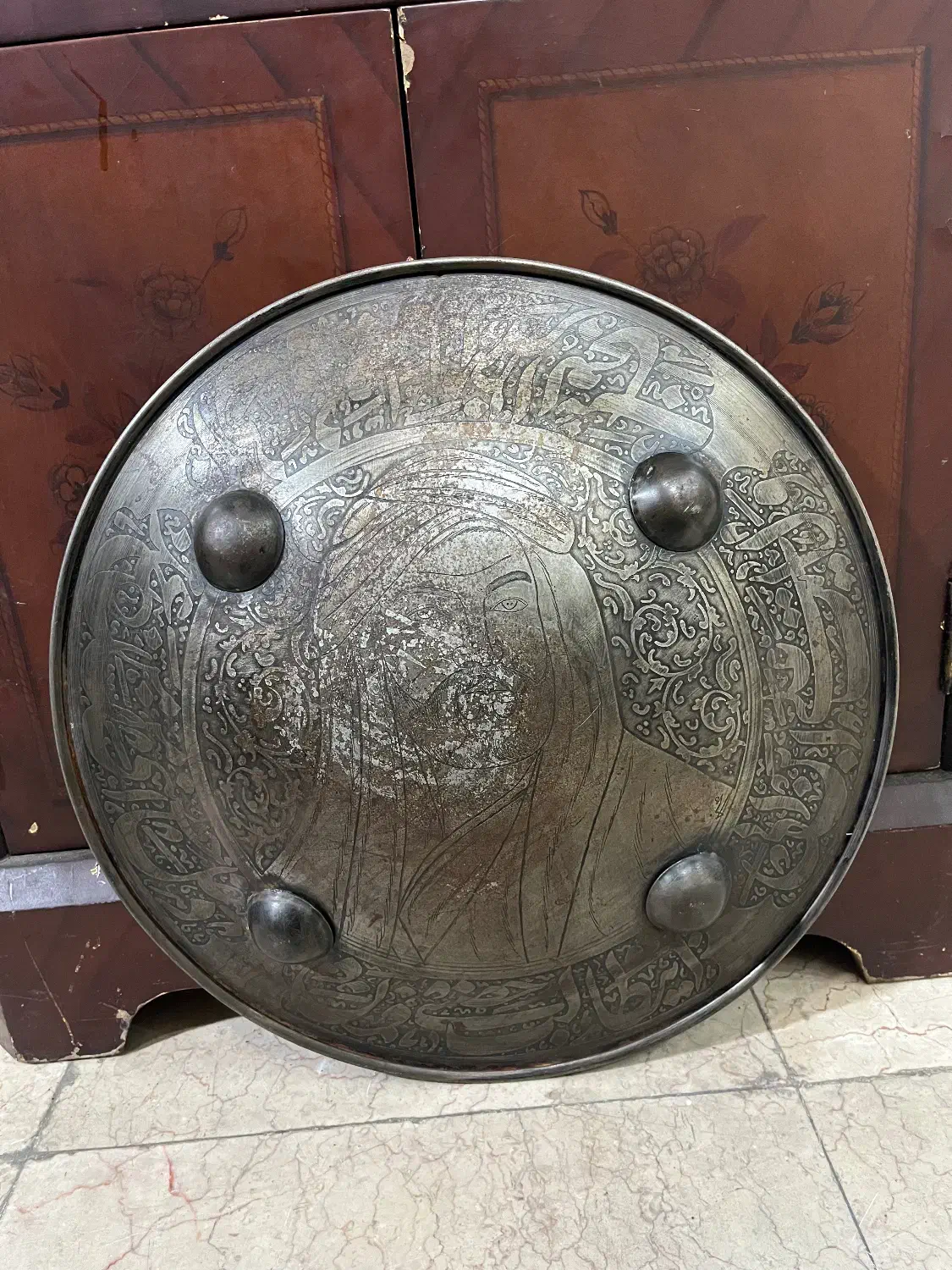 سِپَر فولادی|کلکسیون اشیاء عتیقه|شهریار, شهریار|دیوار