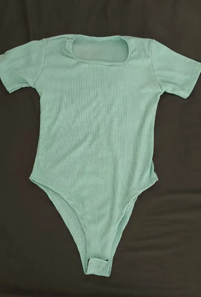 بادی کبریتی|لباس|جهرم, |دیوار