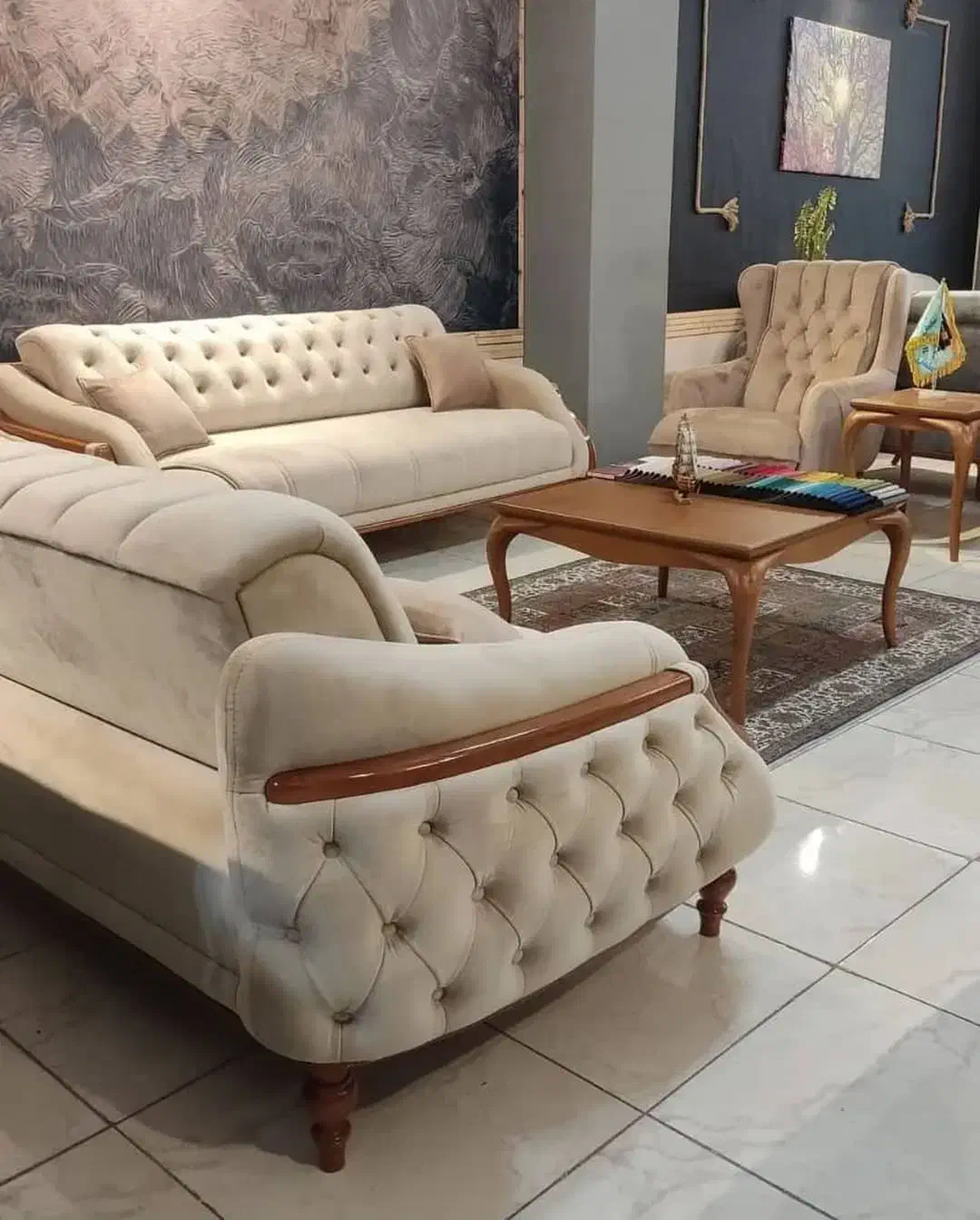 سبکی متفاوت* ارسال همان روز* تنوع*کیفیت* ضمانت|مبلمان خانگی و میز عسلی|شیراز, محراب|دیوار