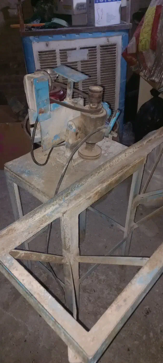 سنگ شیشه بری دورکن شیشه|ماشین‌آلات صنعتی|صباشهر, |دیوار