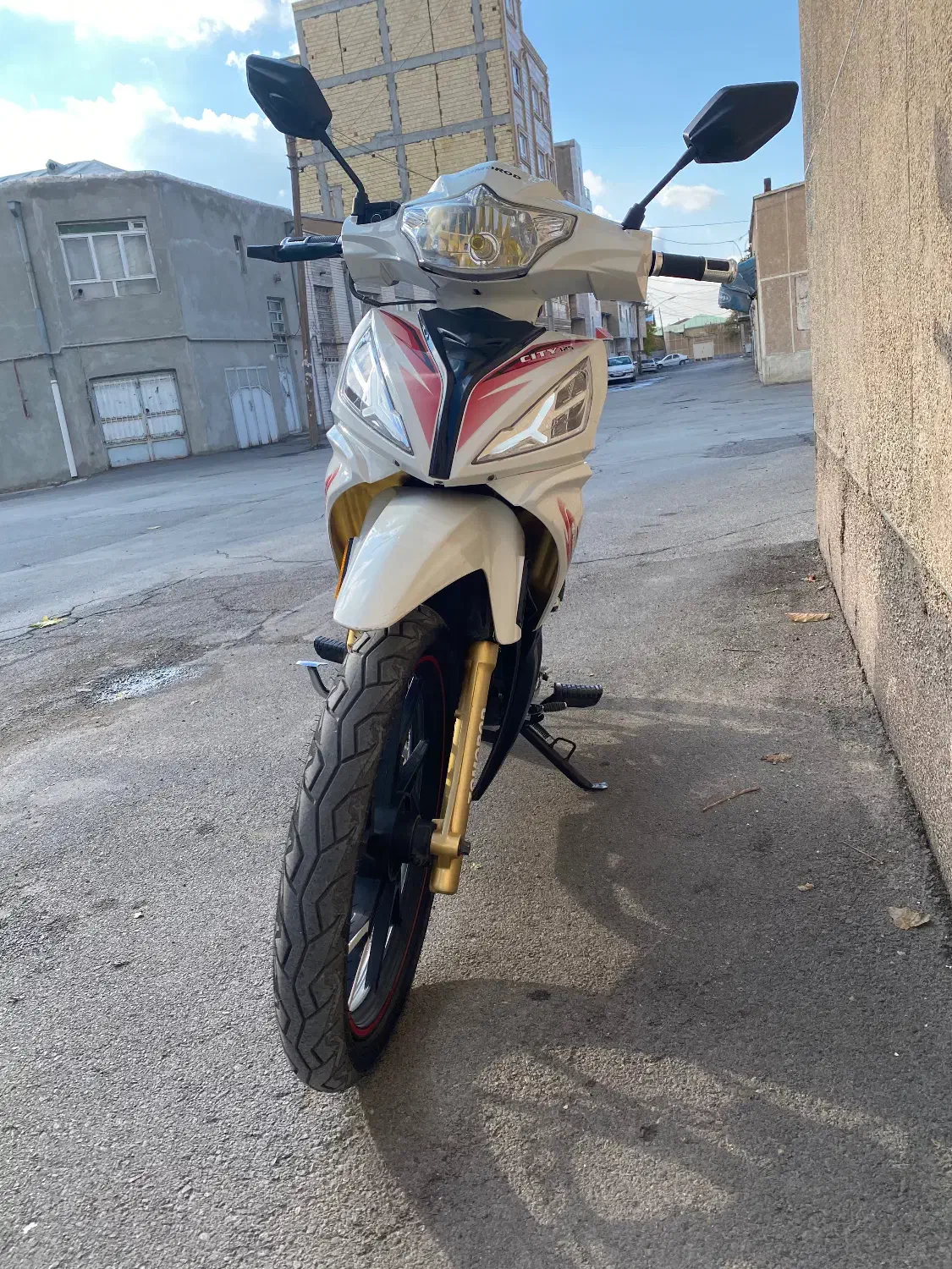 وایو زمرد کویر|موتورسیکلت|مراغه, |دیوار