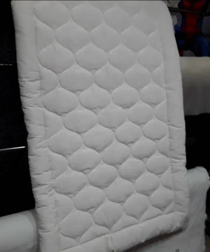 دوخت لحاف وتشک بالش متکا  درخسروشاه|رختخواب، بالش، پتو|سهند, |دیوار