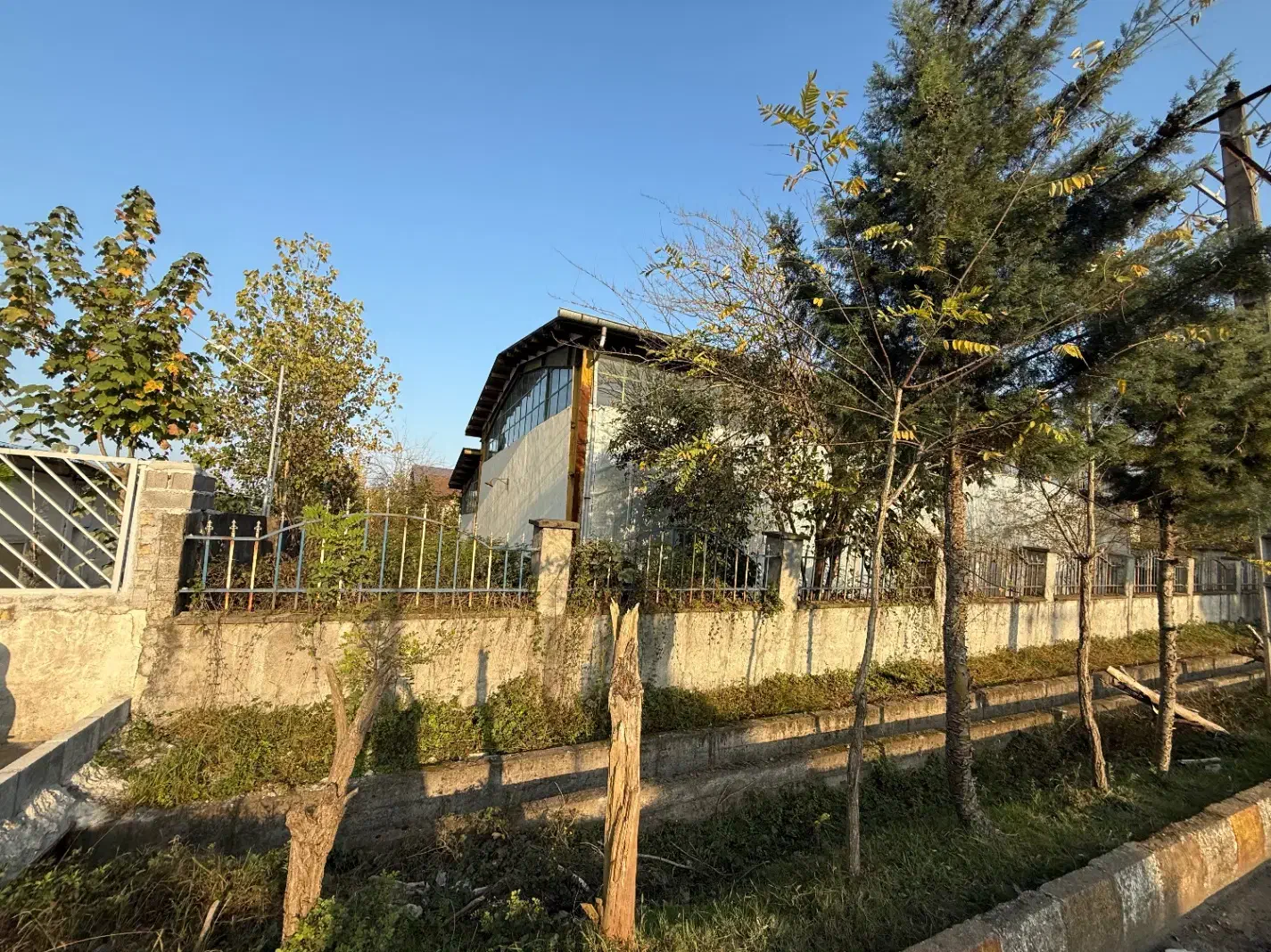 فروش کارخانه صنعتی ۱۵۰۰ متری در شهرک صنعتی لاهیجان|فروش دفتر صنعتی، کشاورزی، تجاری|لاهیجان, انقلاب|دیوار