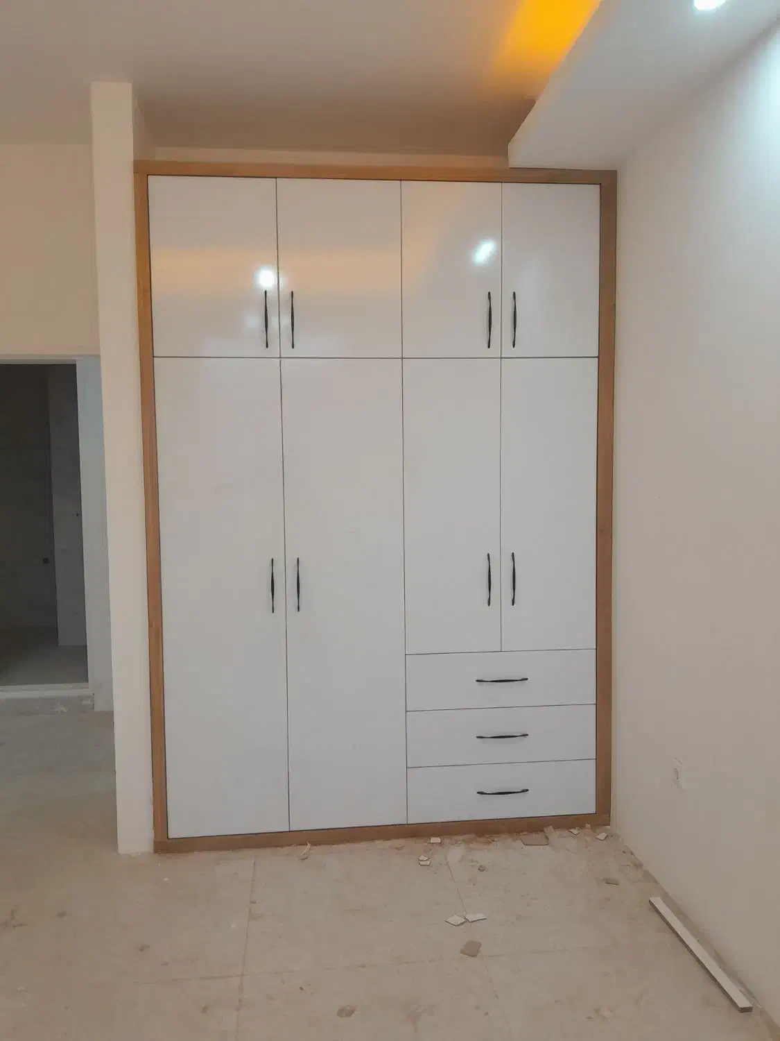 ساخت کابینت کمد دیواری جاکفشی|خدمات پیشه و مهارت|بجنورد, |دیوار