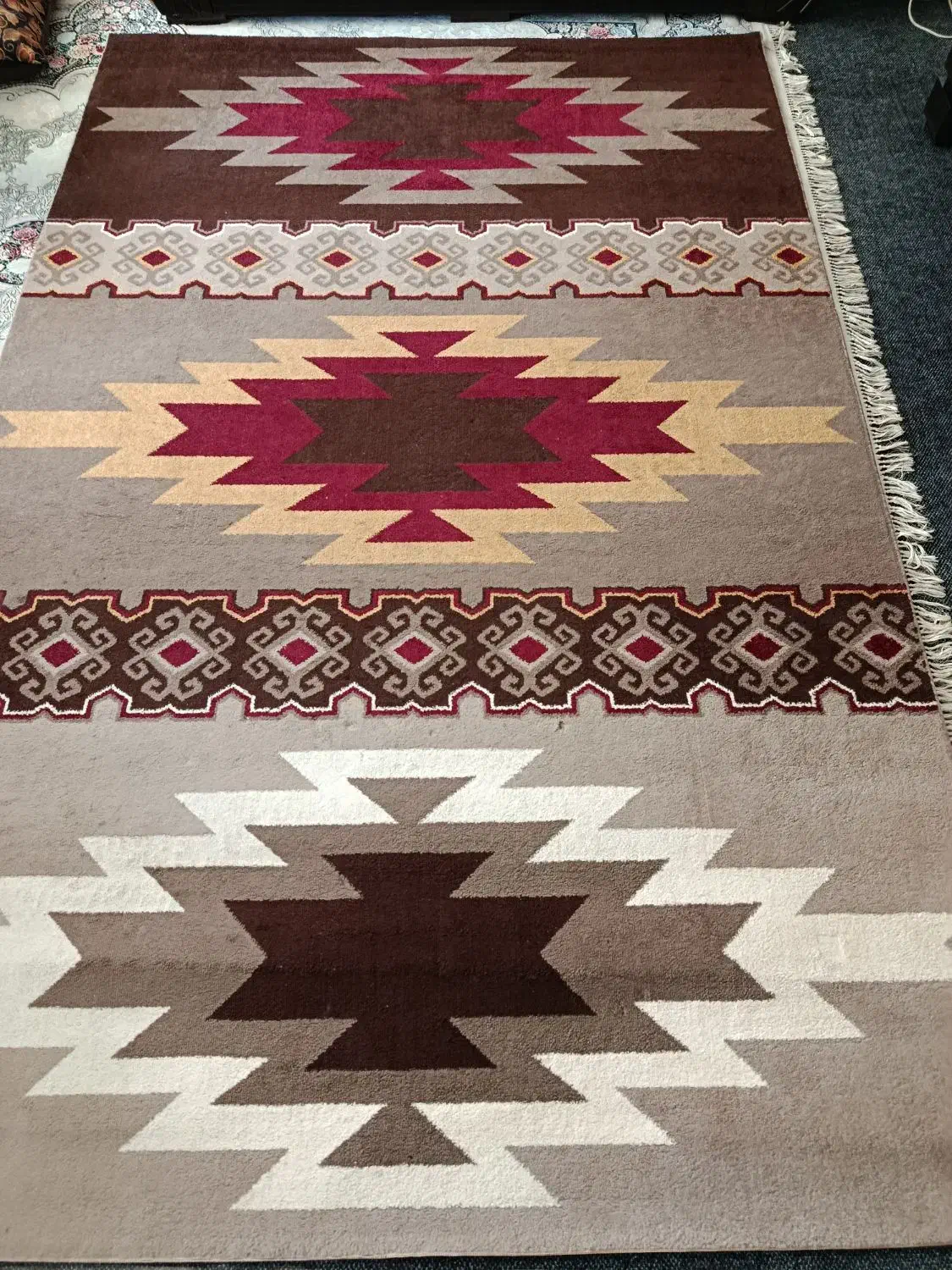 گلیم فرش|گلیم، جاجیم، گبه|صدرا-فارس, فاز ۱|دیوار