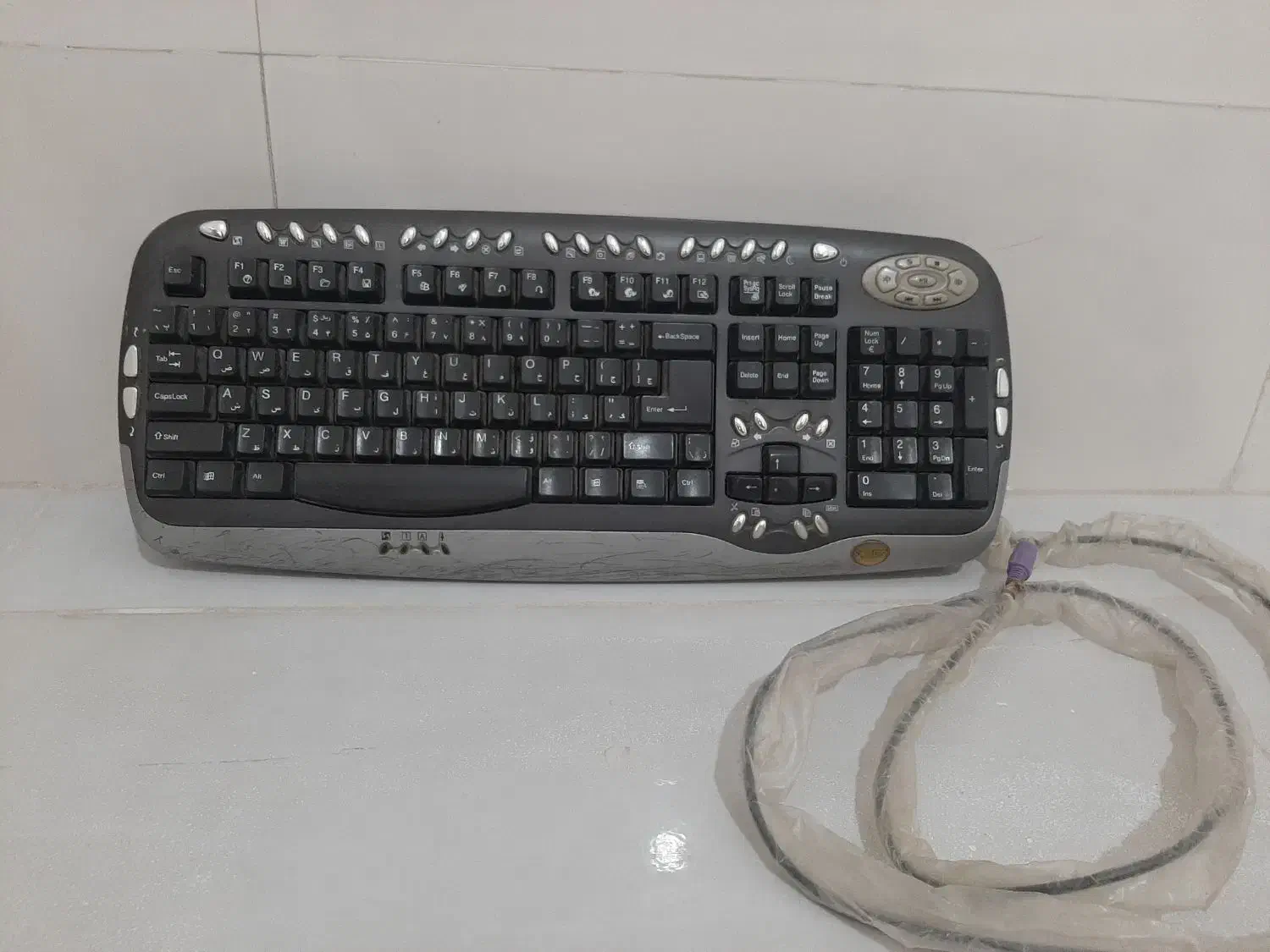 دوعدد کیبورد|قطعات و لوازم جانبی رایانه|دورود, |دیوار