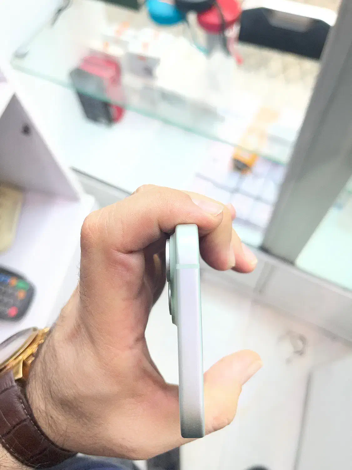 آیفون ۱۵ نرمال باطری ۹۴|موبایل|تهران, جهاد|دیوار