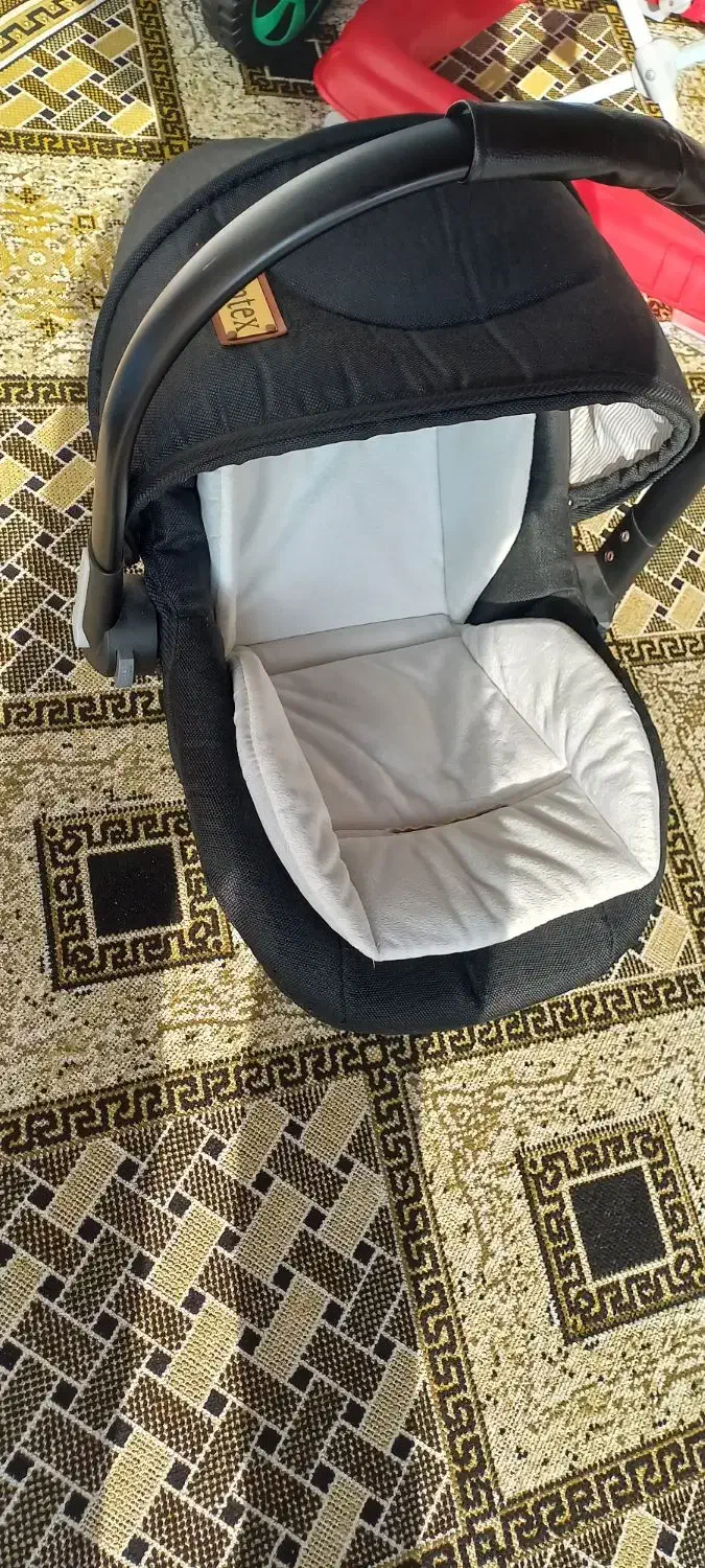 کریر مارک اینتکس و روروک مارک مکس|کالسکه و لوازم جانبی|بندر انزلی, نیمه شعبان|دیوار