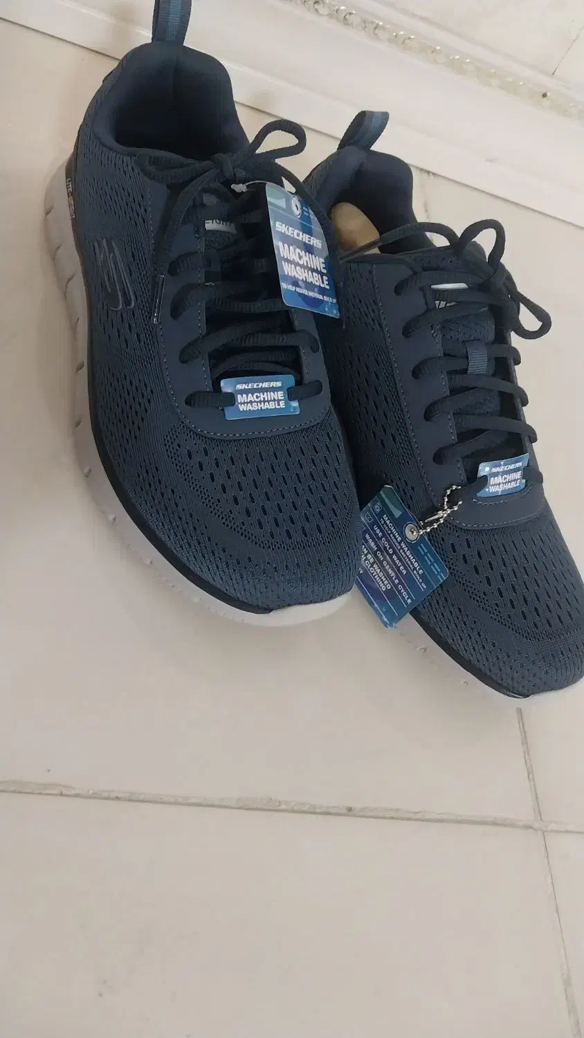 کفش اسکیچرز|کیف، کفش، کمربند|اهواز, فاز ۱ پادادشهر|دیوار