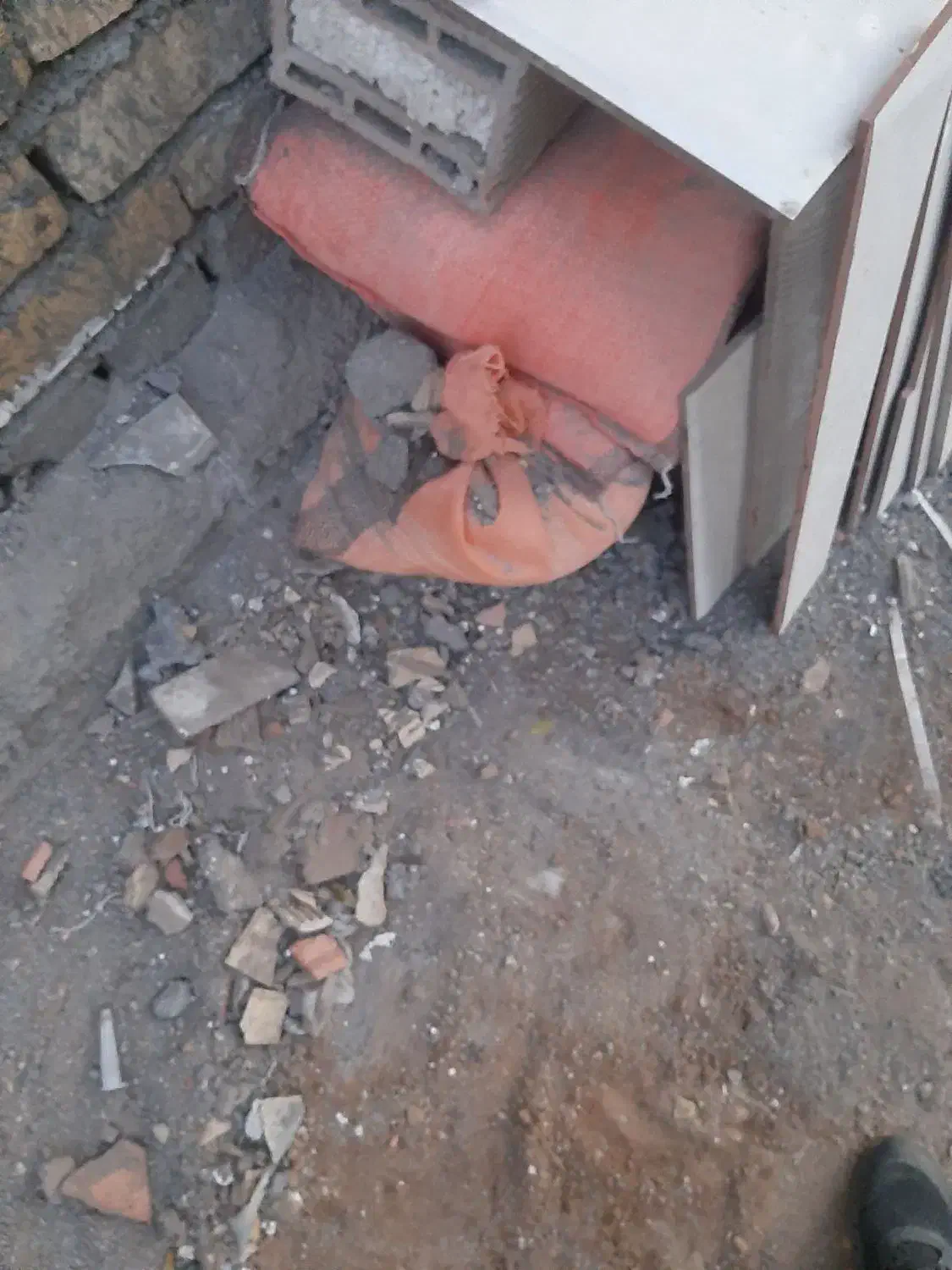 آجر فوم‌ دار ۵۰ عدد|مصالح و تجهیزات ساختمان|خمین, |دیوار