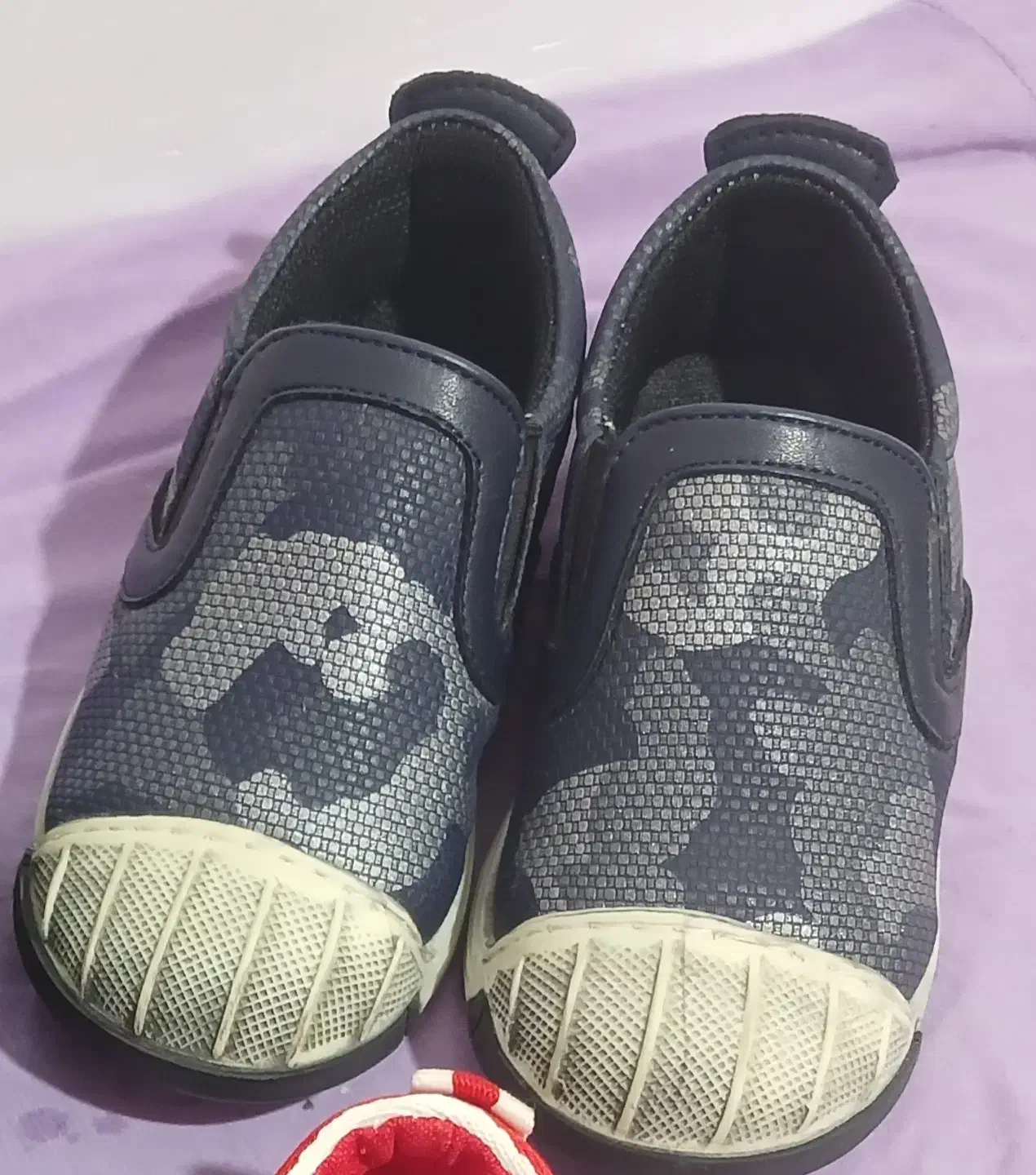 کفش بچگانه خارجی سایز ۲۶|کفش و لباس بچه|ساری, |دیوار