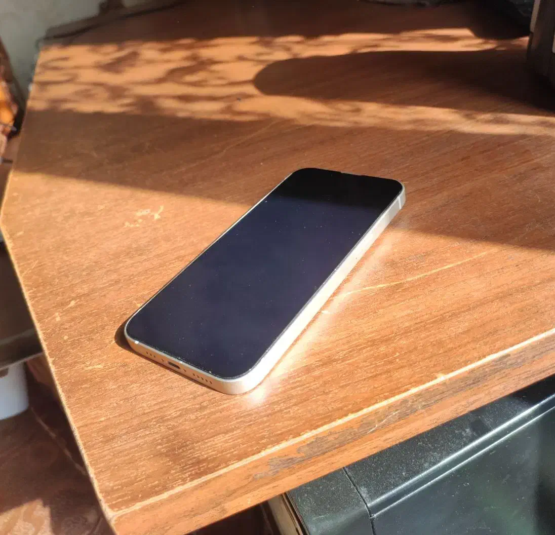 آیفون 13 256 ch گارانتی فعال|موبایل|اردبیل, |دیوار