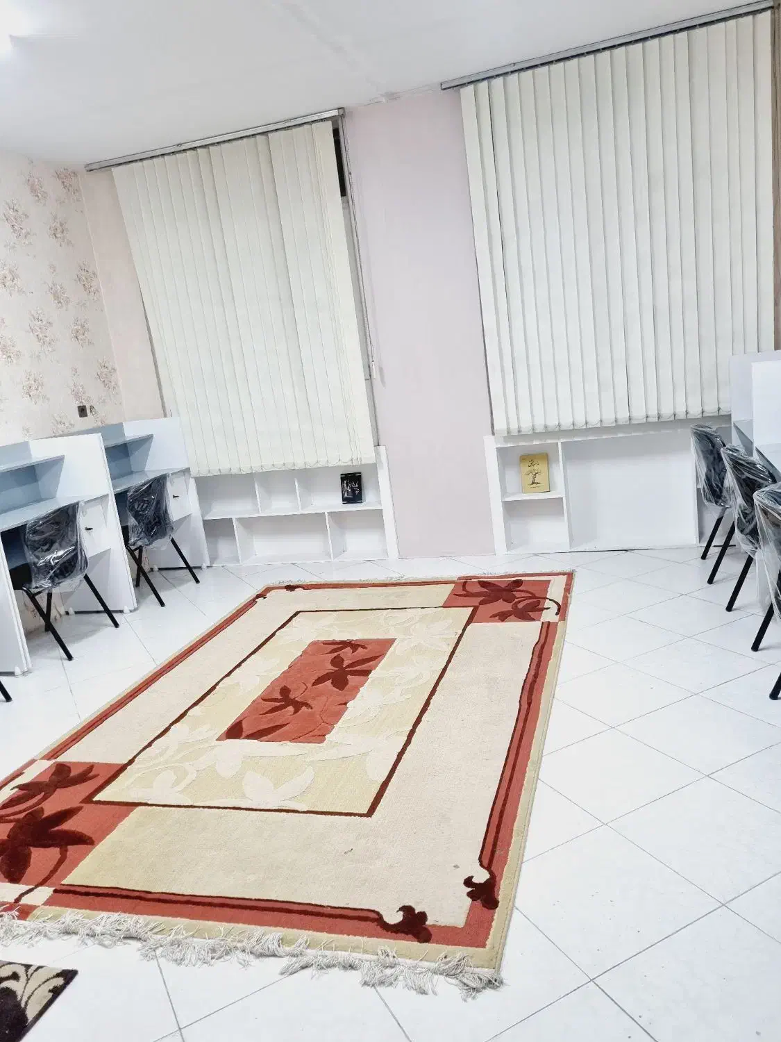 سالن مطالعه دخترانه طلوع|خدمات آموزشی|مشهد, دانشجو|دیوار