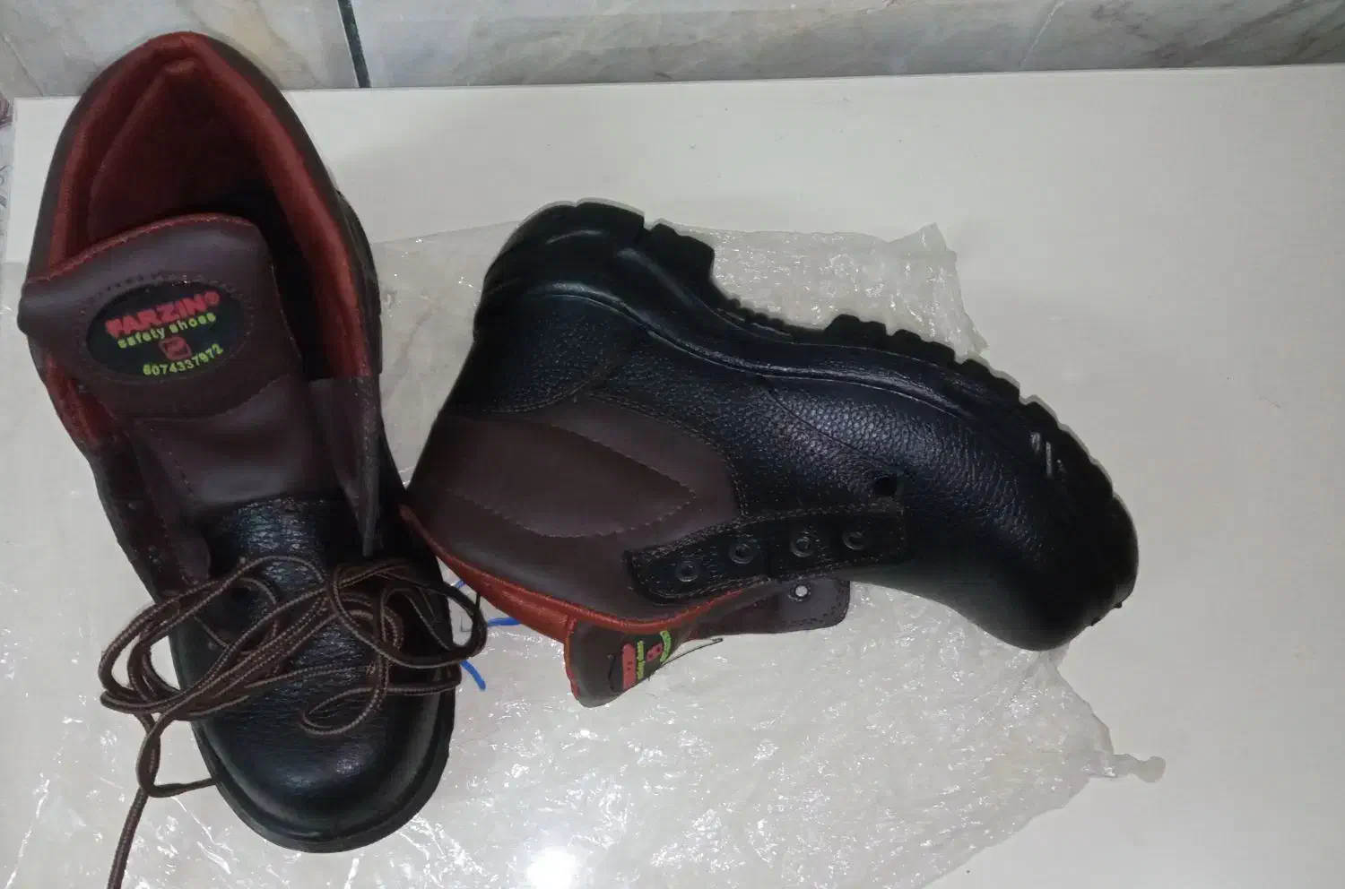کفش ایمنی کار جنس خوب|کیف، کفش، کمربند|نجف‌آباد, امام خمینی|دیوار