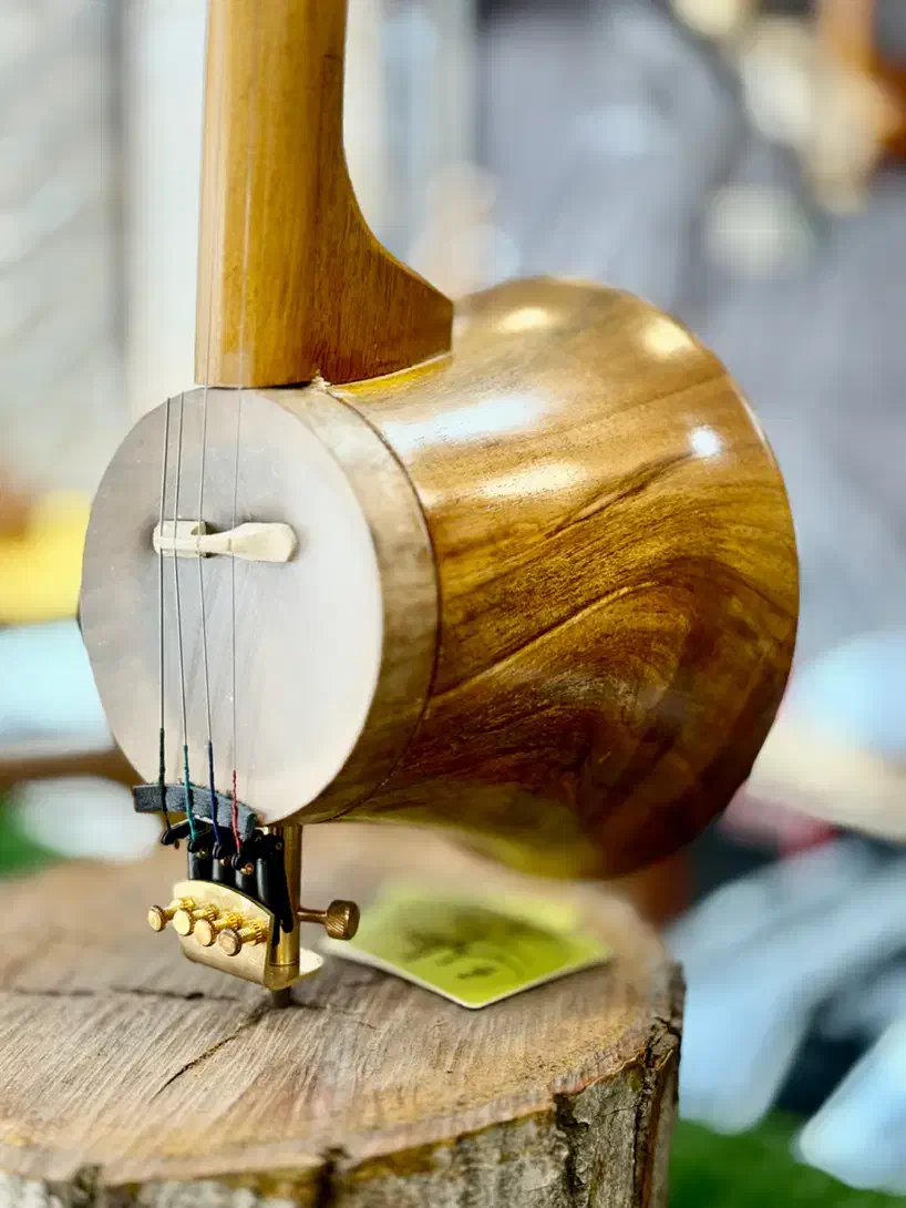 کمانچه شهبازی (حسن)|سازهای سنتی|خرم‌آباد, |دیوار