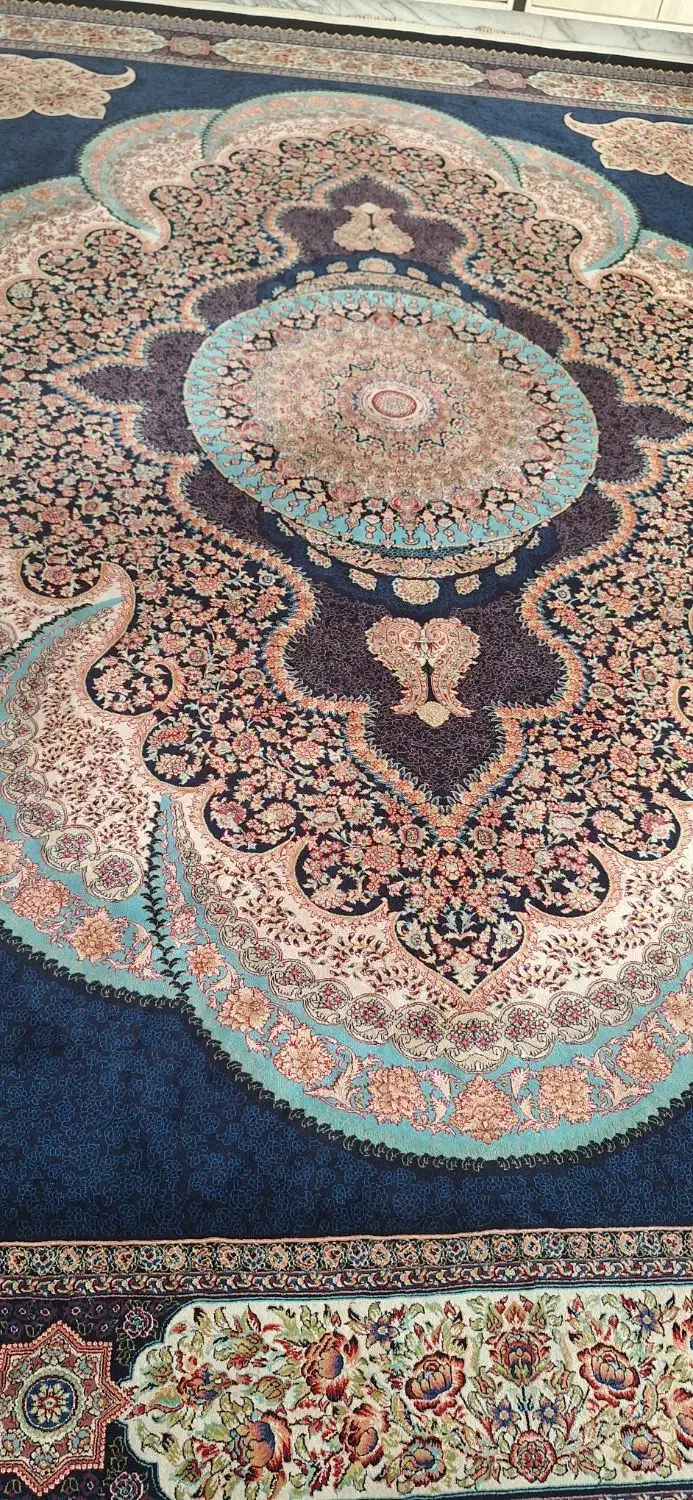 فرش ۱۲ متری نگین تابان|فرش|برخوار, |دیوار