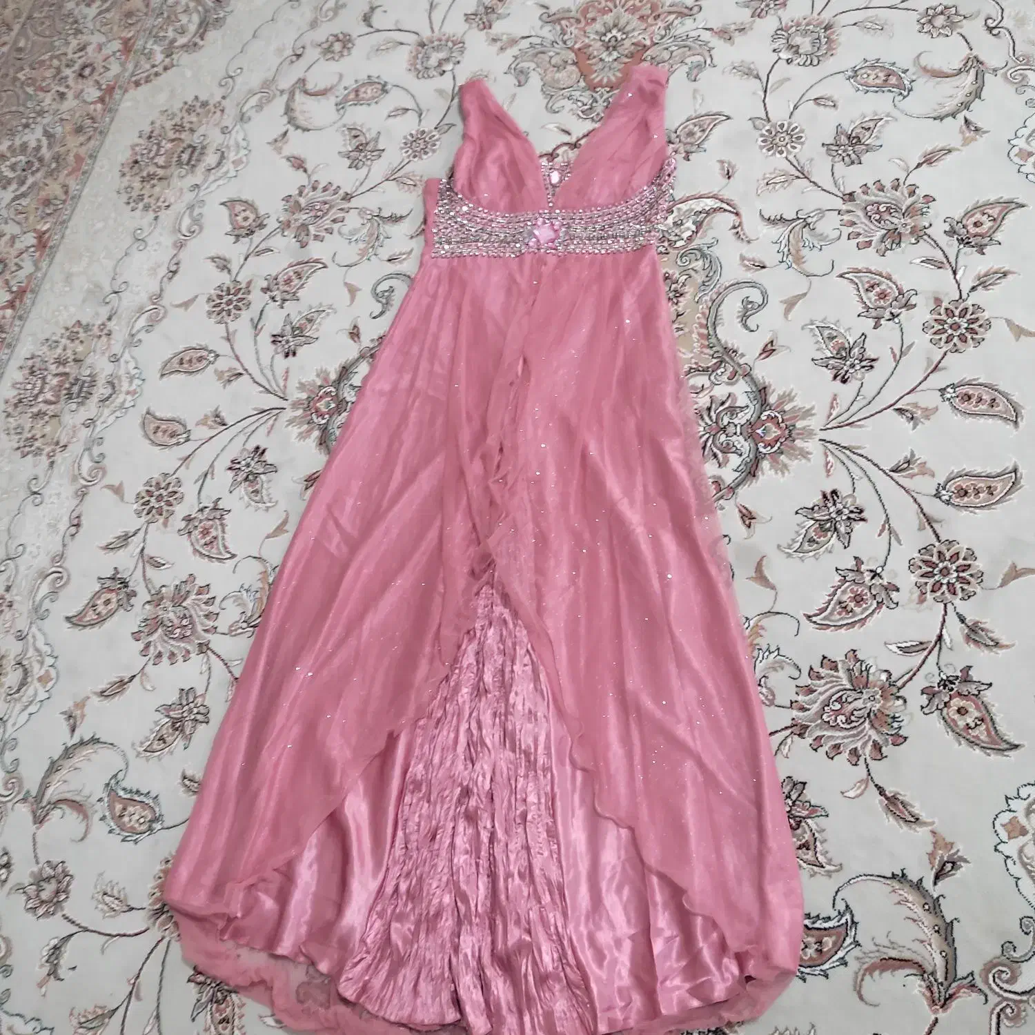 لباس مجلسی|لباس|لنگرود, |دیوار