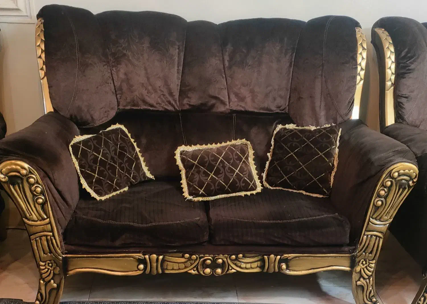 مبل هفت نفره|مبلمان خانگی و میز عسلی|فولادشهر, A2|دیوار