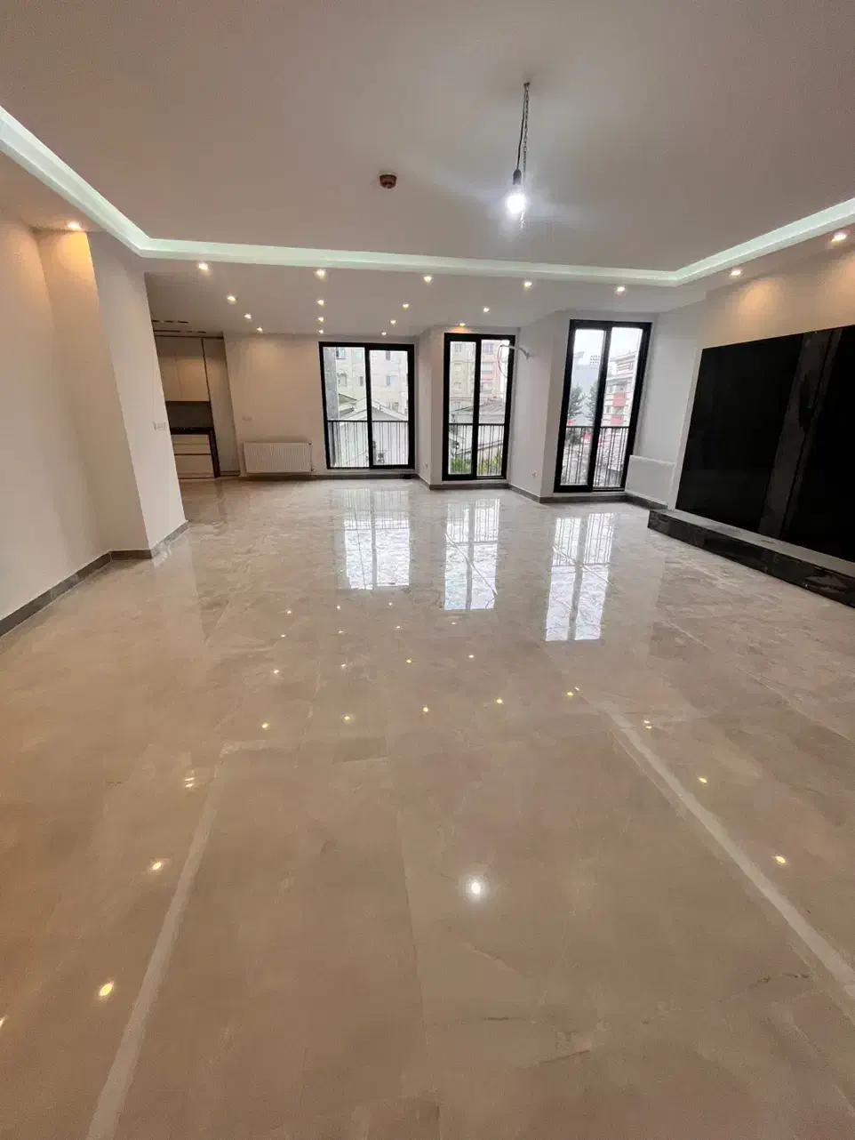 منظریه /خ بهرام /تک واحده /۳ خواب/نصف معاوضه|فروش آپارتمان|رشت, منظریه|دیوار