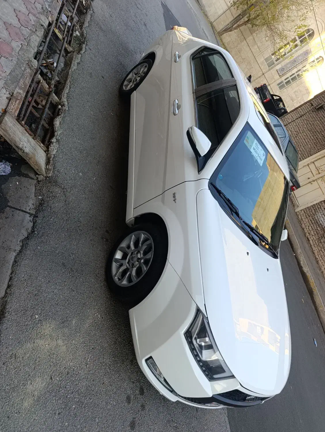 دنا پلاس توربو اوتوماتیک مدل 1400|خودرو سواری و وانت|تبریز, |دیوار