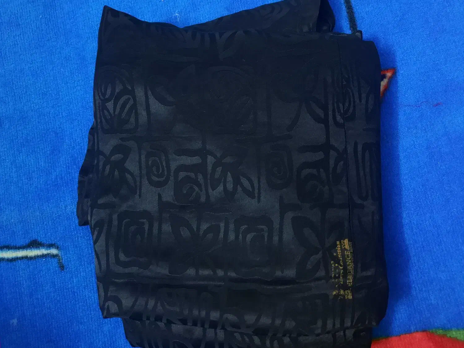 چادر مشکی|لباس|قم, نیروگاه|دیوار