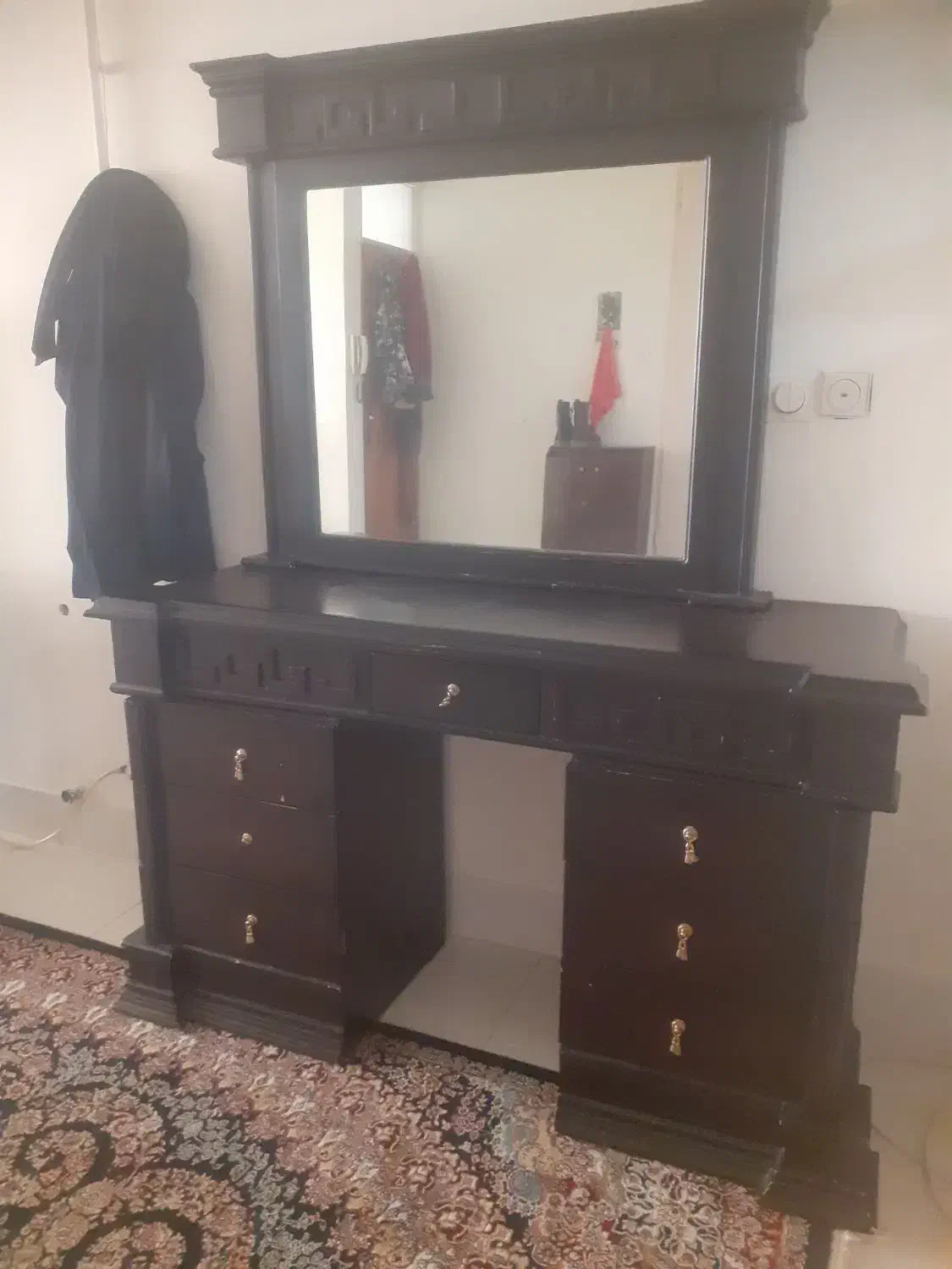 کمد و میز آینه|جاکفشی، کمد، دراور|قزوین, |دیوار