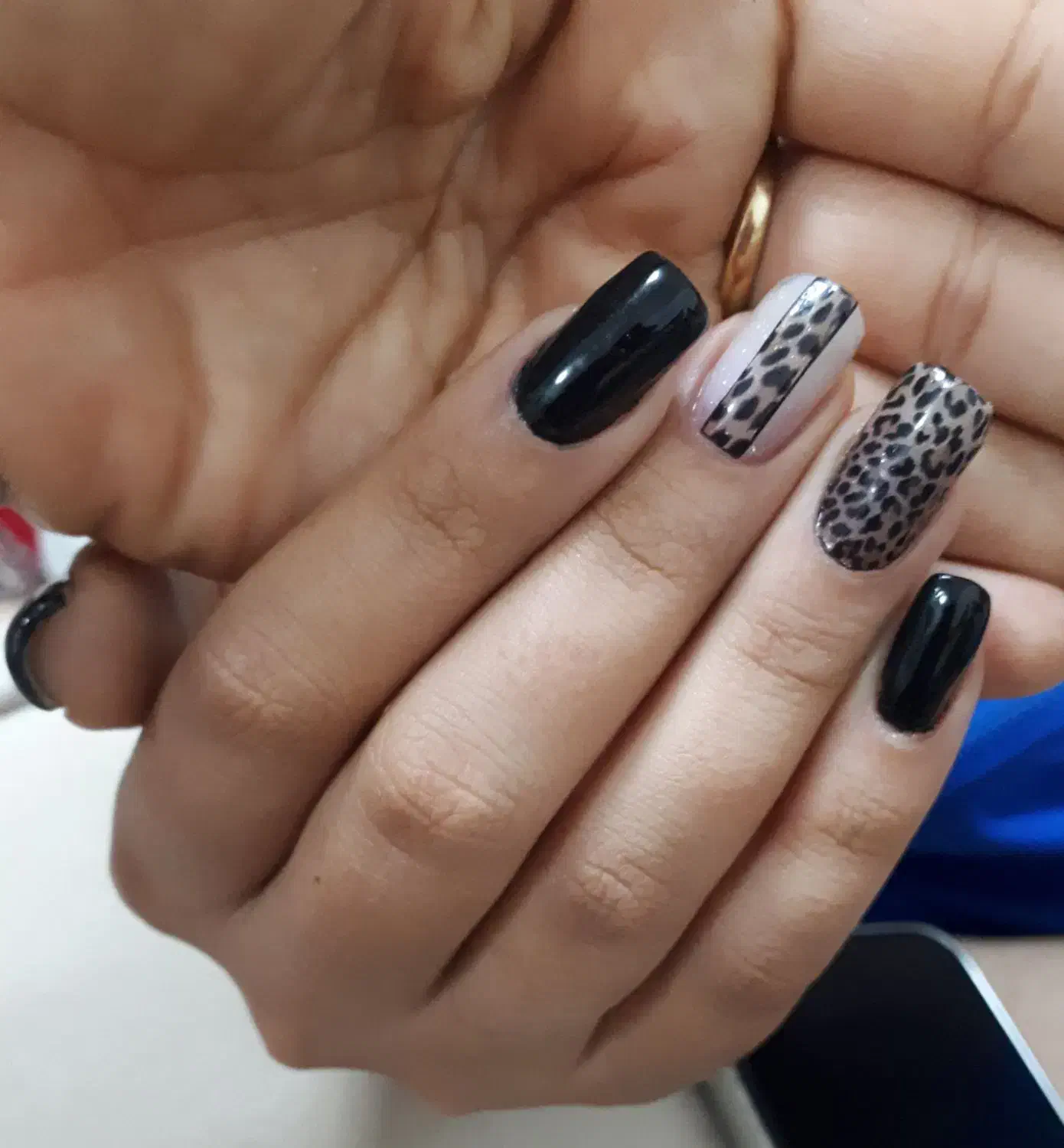 کاشت ناخن|خدمات آرایشگری و زیبایی|دوگنبدان, |دیوار