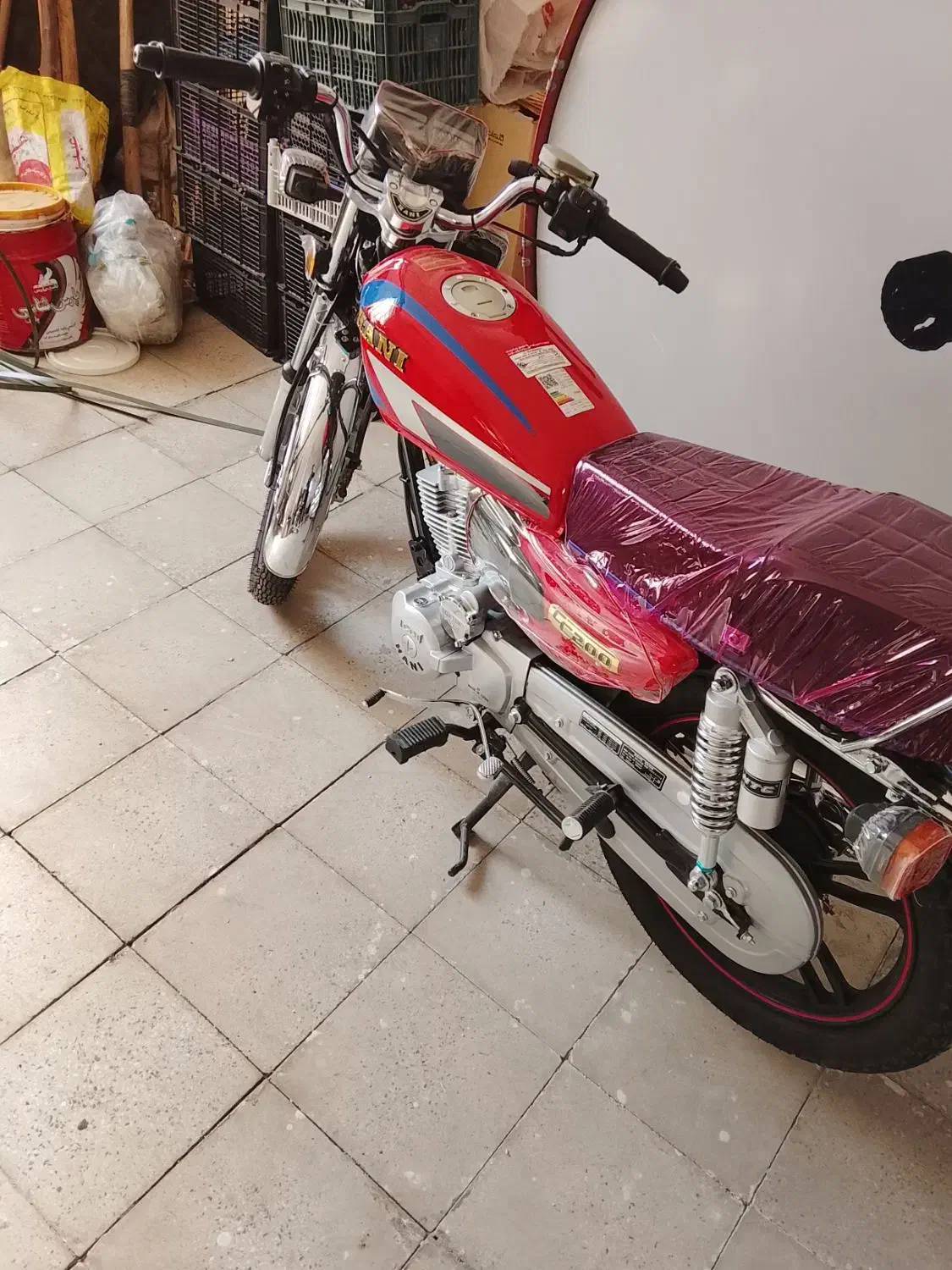 موتور 200|موتورسیکلت|بروجرد, |دیوار