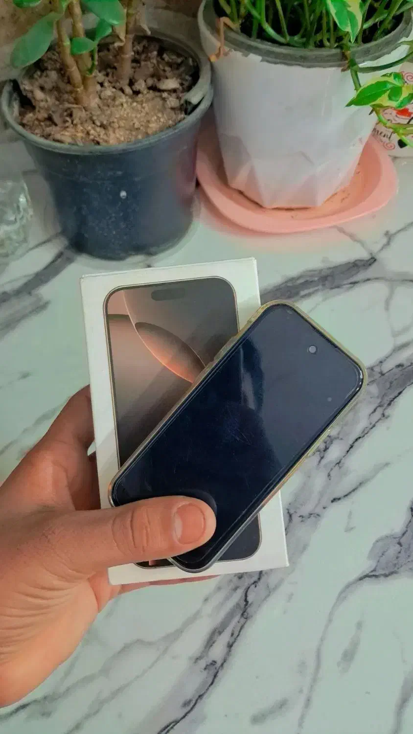 یک دستگاه. آیفن 16 مینی سایز کوچیک|موبایل|گرگان, |دیوار