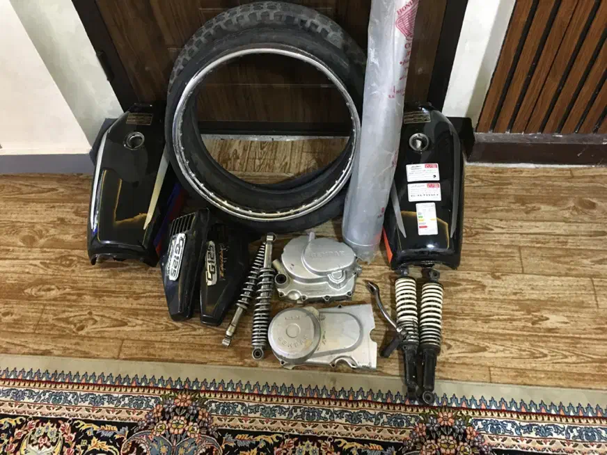 قطعات لوازم وسایل موتور هندا۱۲۵ کلی لوازم|قطعات یدکی و لوازم جانبی|اهواز, فاز ۲ پادادشهر|دیوار