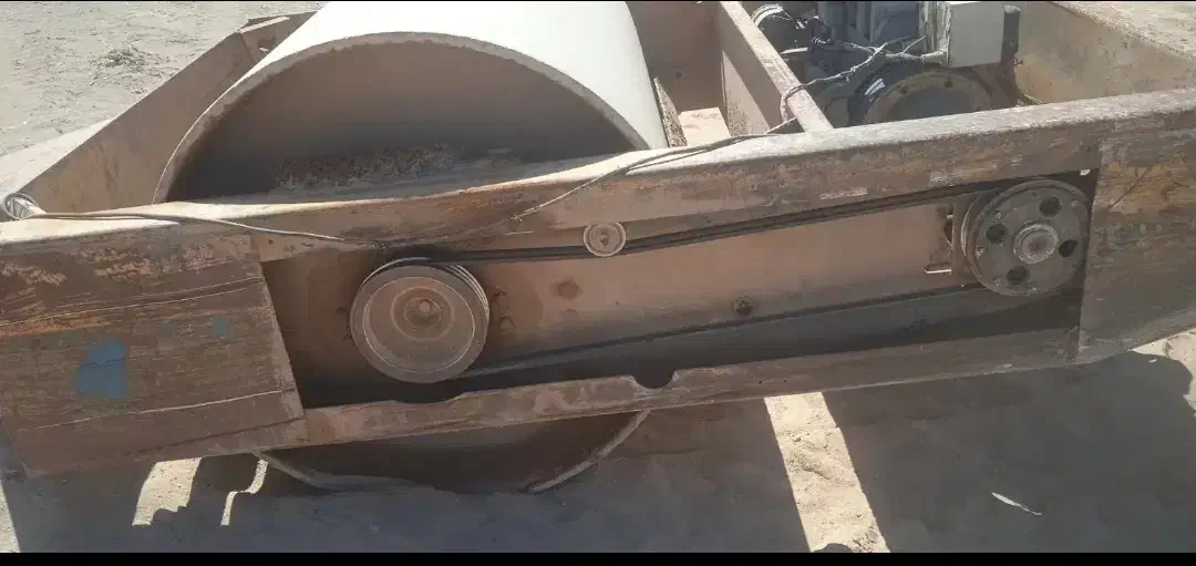 غلطک کششی همراه تراکتور رومانی|خودرو سنگین|نیک شهر, |دیوار