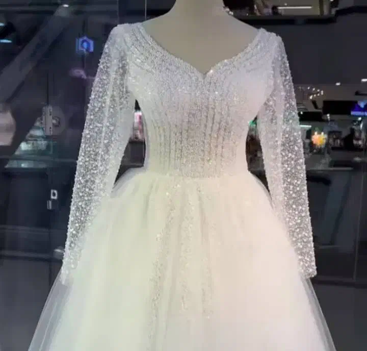 فروش لباس عروس( به قیمت کرایه)|لباس|آبادان, |دیوار