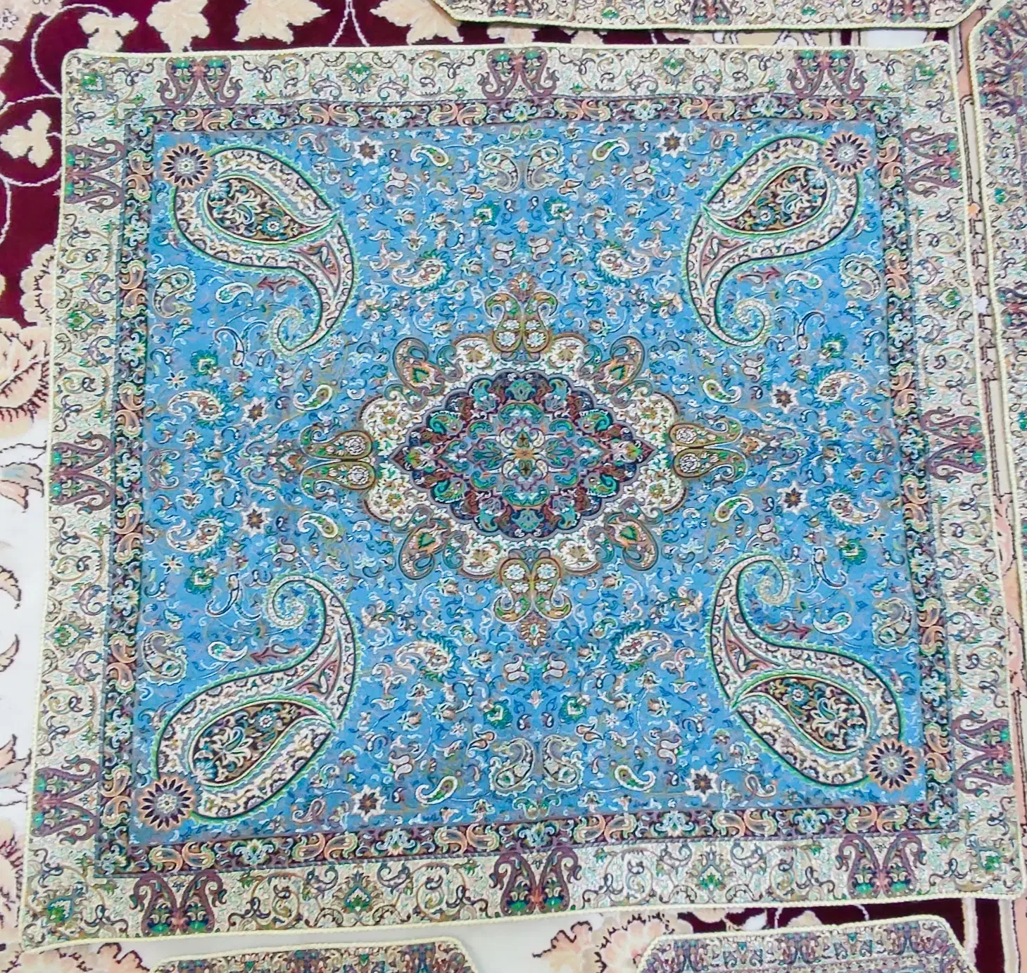 ترمه رومیزی ۵ تکه یزدی|پرده، رانر، رومیزی|تهران, منیریه|دیوار