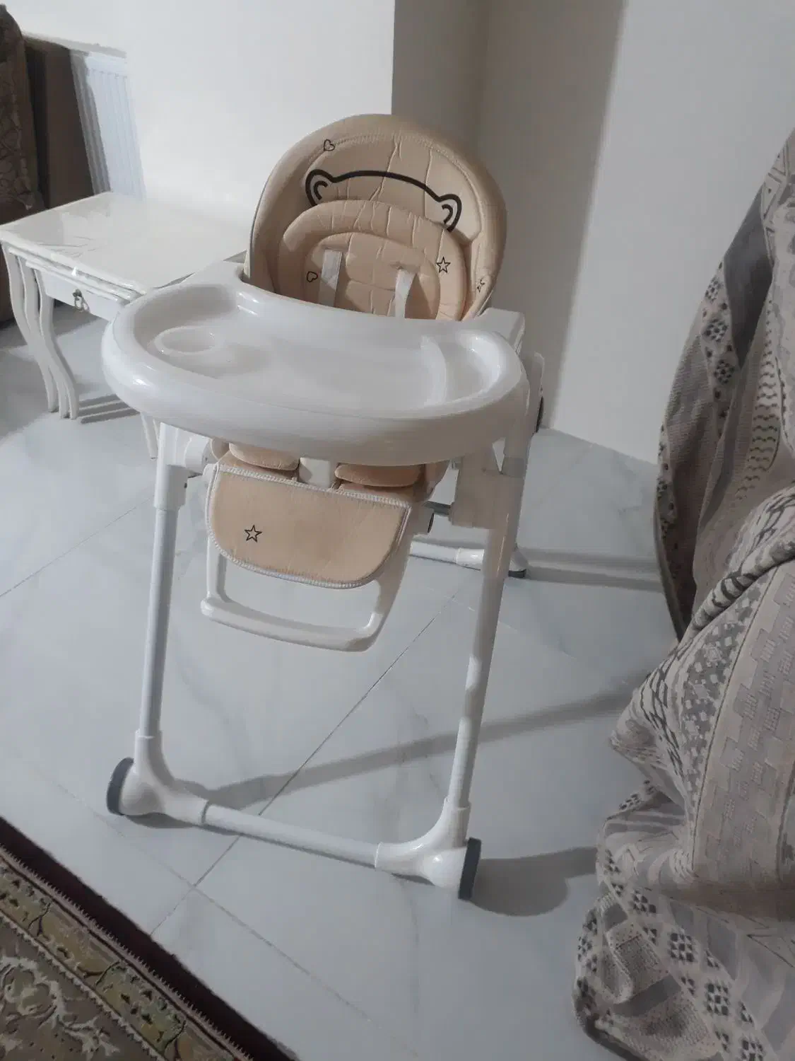 صندلی غذا|تخت و صندلی بچه|تبریز, |دیوار