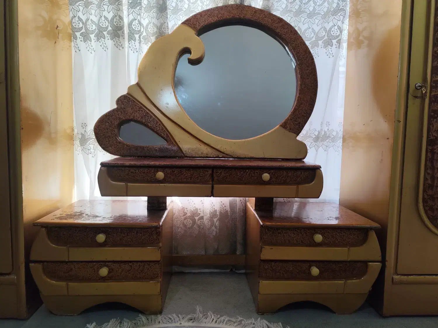 کمد وتشک|جاکفشی، کمد، دراور|اصفهان, ستار|دیوار