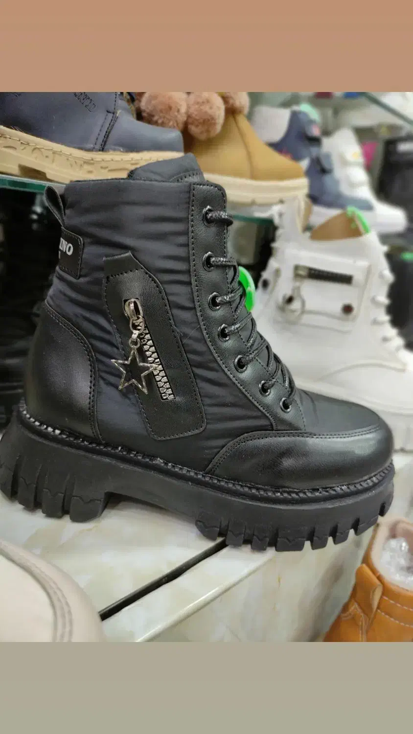 بوتونیم بوت زنونه دخترونه|کیف، کفش، کمربند|محمدیه-قزوین, |دیوار