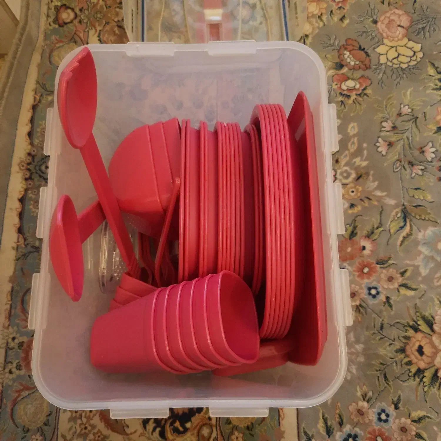 ظروف مسافرتی صنعت سازان|ظروف نگهدارنده، پلاستیکی، یک‌بارمصرف|ملارد, |دیوار