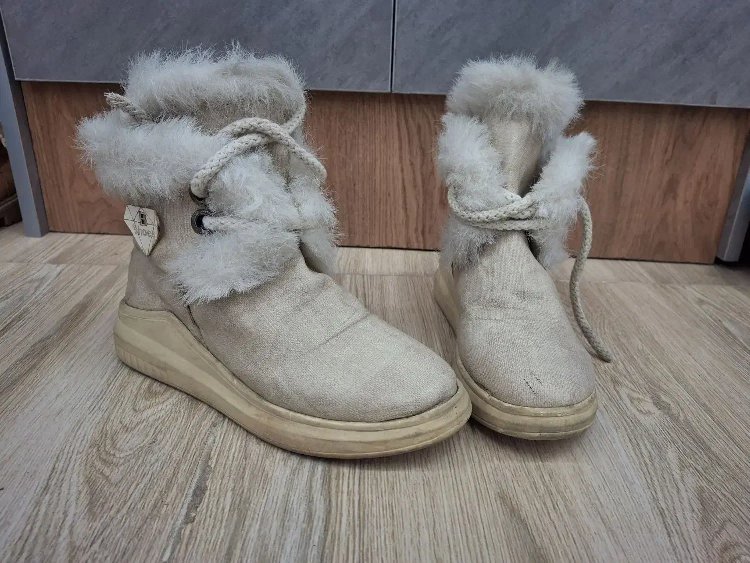 کفش کتونی مجلسی بوت دمپایی|کیف، کفش، کمربند|ورامین, ورامین|دیوار