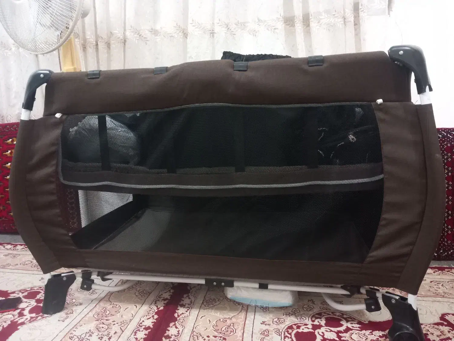 تخت بچه|تخت و صندلی بچه|خمام, |دیوار