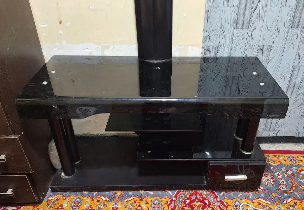 میز تلوزیون|میز تلویزیون|فیروزآباد (فارس), |دیوار