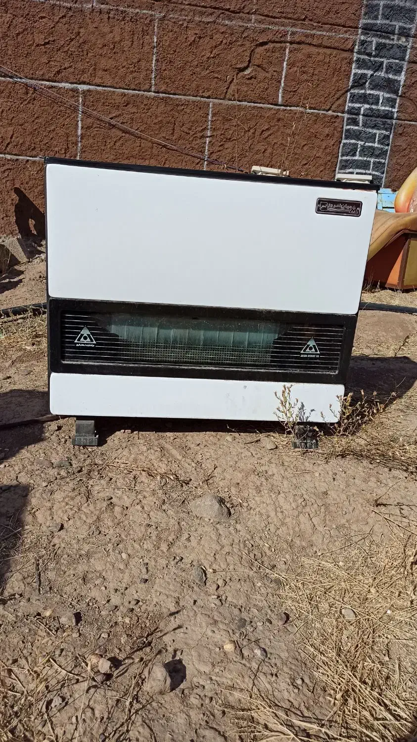 بخاری گازی درحد نو|بخاری، هیتر، شومینه|تبریز, |دیوار