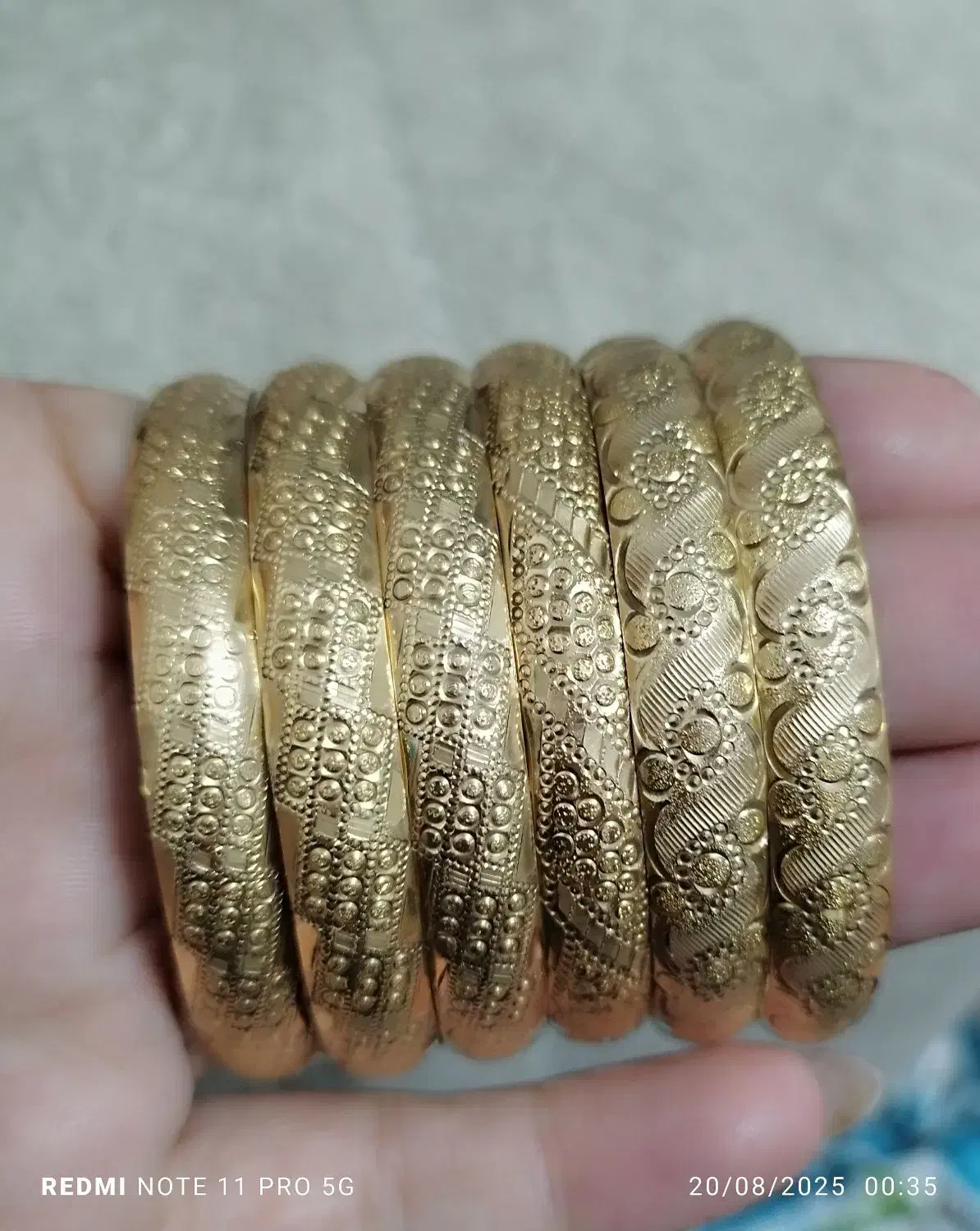 النگو طلا در حد نو|جواهرات|ایوان, |دیوار