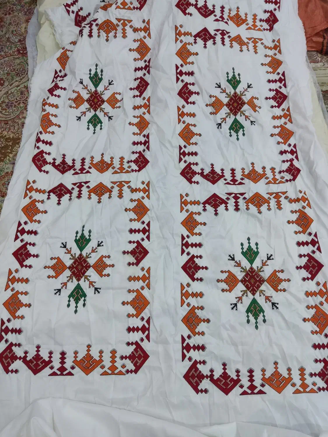 پشتی سرحدی|پشتی|ایرانشهر, |دیوار