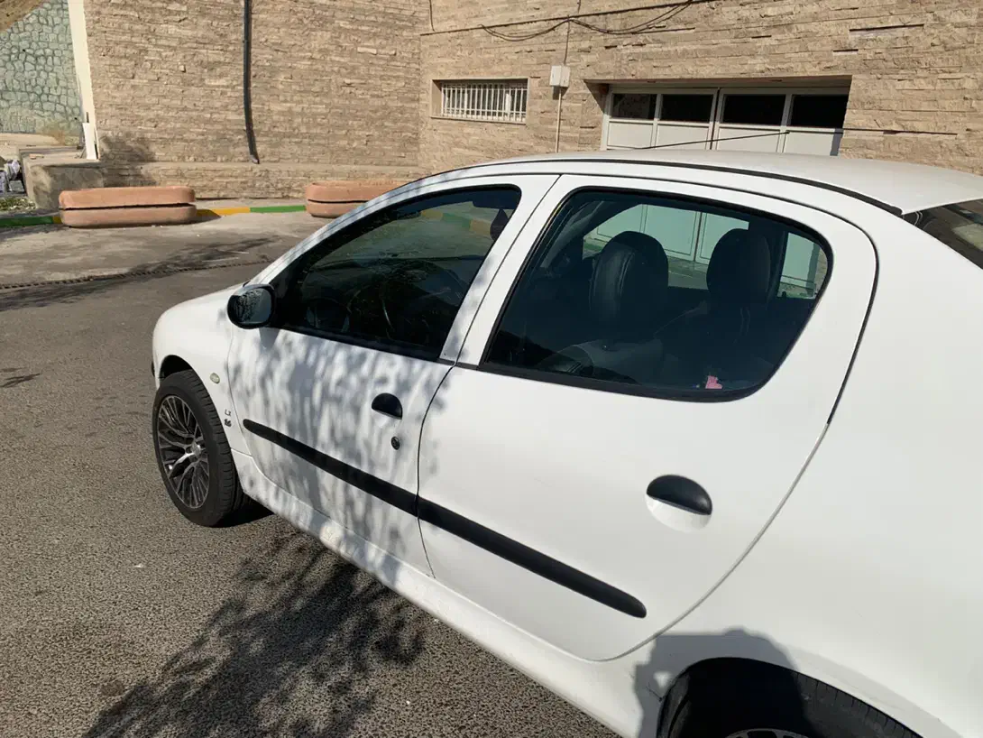 206 sd v8 مدل ۱۳۹۴|خودرو سواری و وانت|تهران, اقدسیه|دیوار