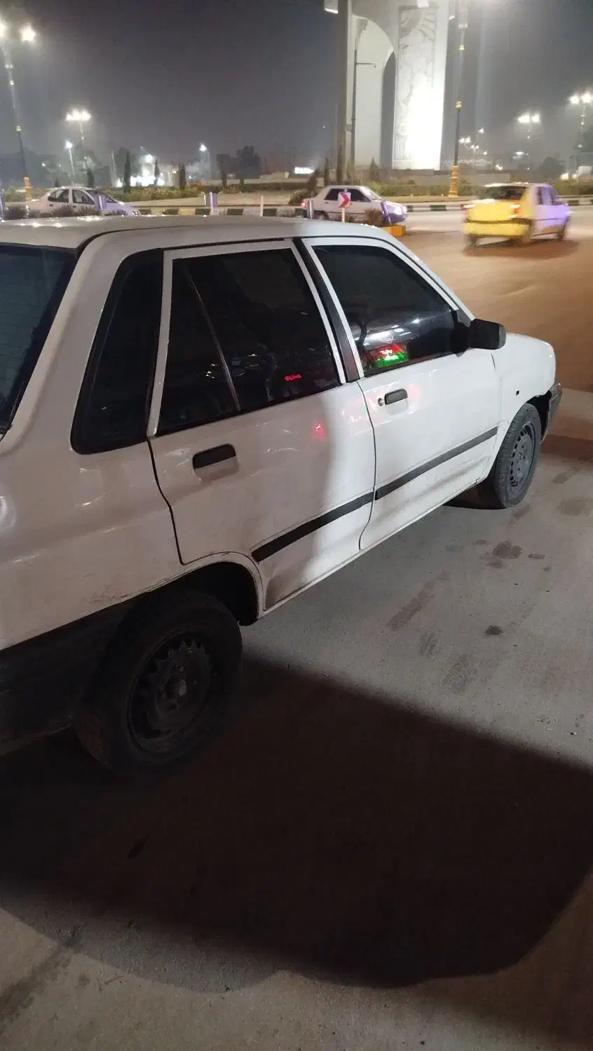 پراید مدل ۸۲|خودرو سواری و وانت|ساوه, |دیوار