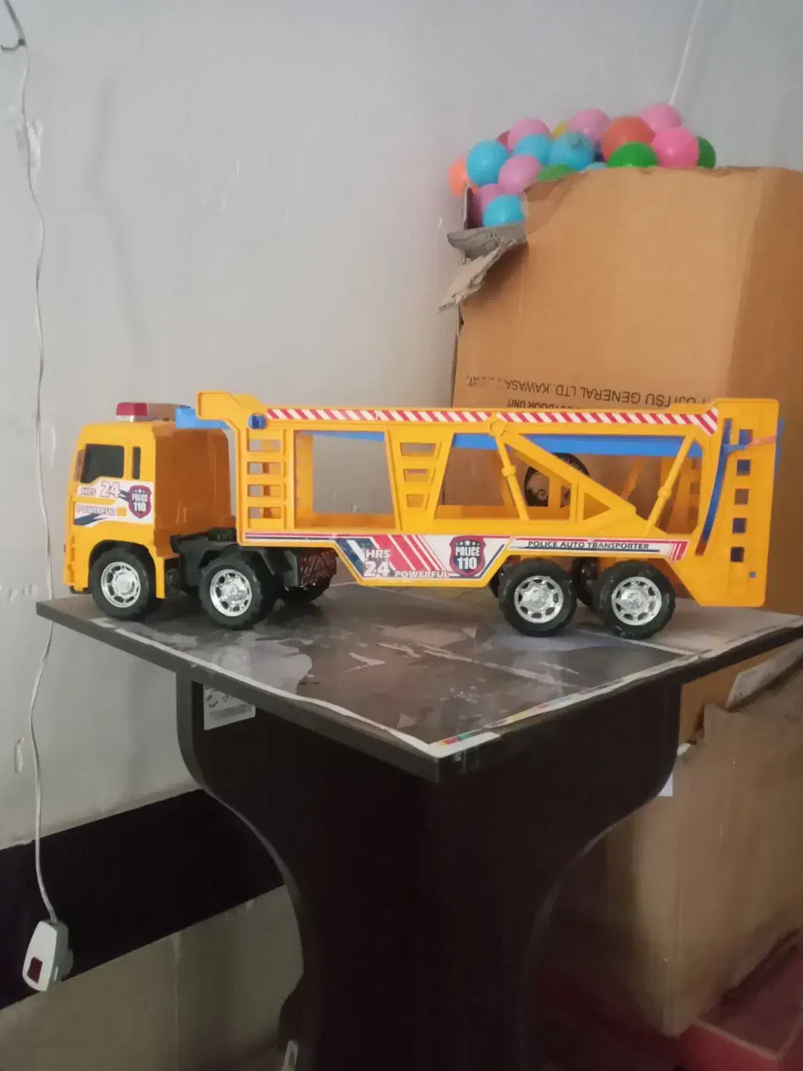 ماشین اسباب بازی فروشی|اسباببازی بچه|خرمآباد, |دیوار