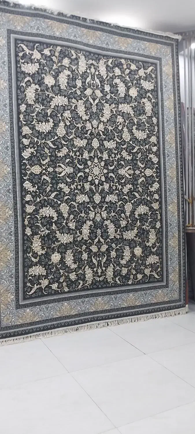 فرش چکاوک سرمه ای|فرش|پرند, فاز ۱|دیوار